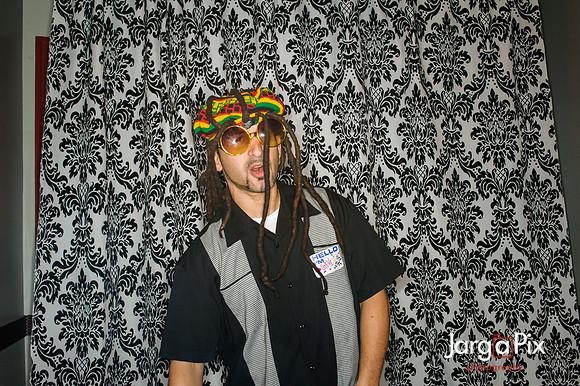ISNB_Holiday_Party_2012-038