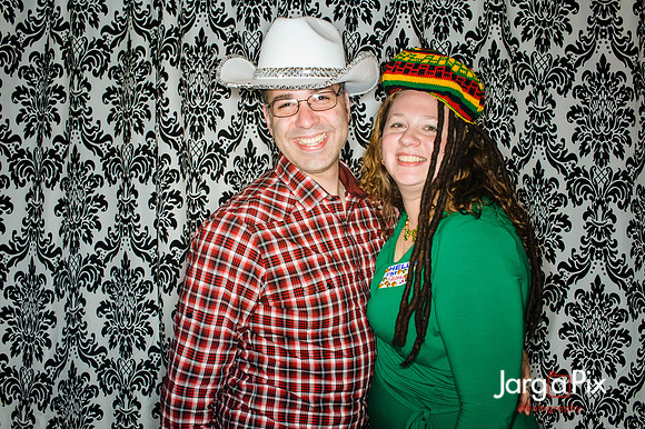 ISNB_Holiday_Party_2012-154