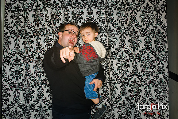 ISNB_Holiday_Party_2012-083