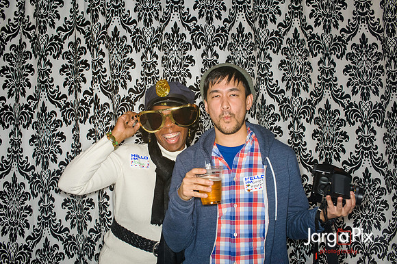 ISNB_Holiday_Party_2012-013