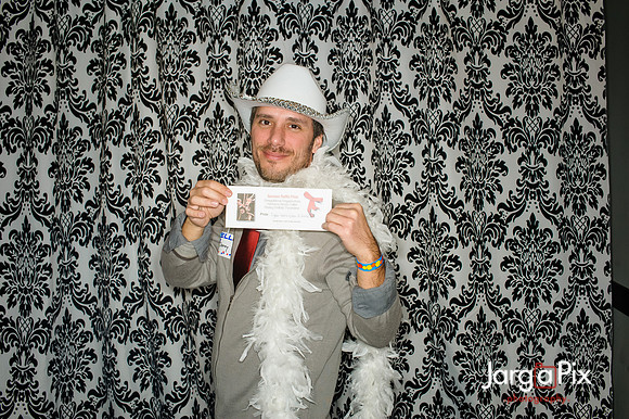ISNB_Holiday_Party_2012-033
