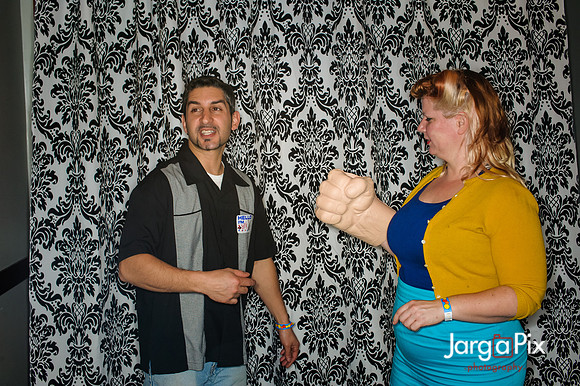 ISNB_Holiday_Party_2012-042