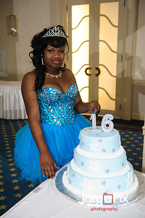 Make_a_Wish_Dotii_Sweet-16-135
