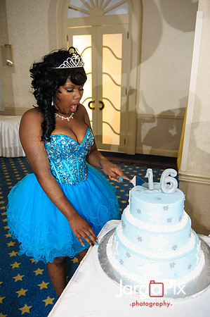 Make_a_Wish_Dotii_Sweet-16-143