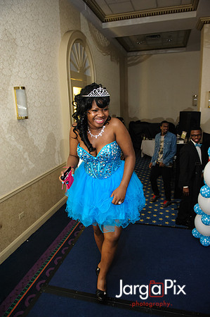 Make_a_Wish_Dotii_Sweet-16-123