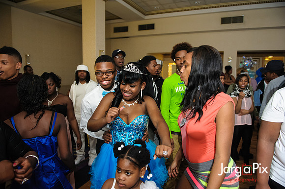 Make_a_Wish_Dotii_Sweet-16-188