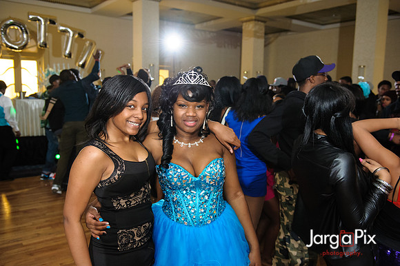 Make_a_Wish_Dotii_Sweet-16-210