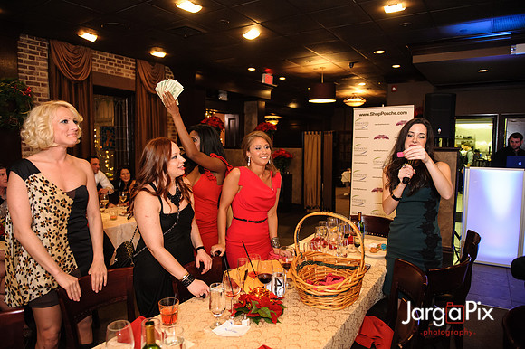 Posche_Holiday_Fashion_Show_2012-229