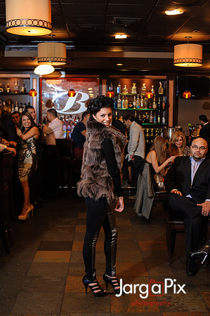 Posche_Holiday_Fashion_Show_2012-147