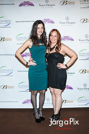 Posche_Holiday_Fashion_Show_2012-036