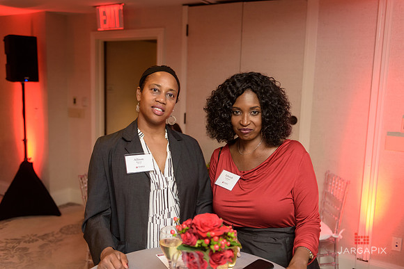 Temple_NYC_Alumni_Holiday_Reception_2015-081