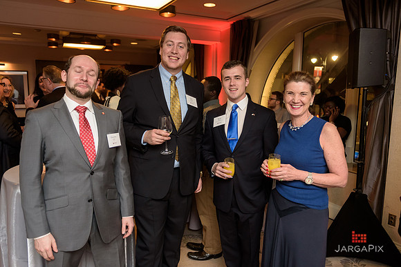 Temple_NYC_Alumni_Holiday_Reception_2015-046
