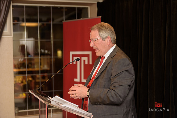Temple_NYC_Alumni_Holiday_Reception_2015-113