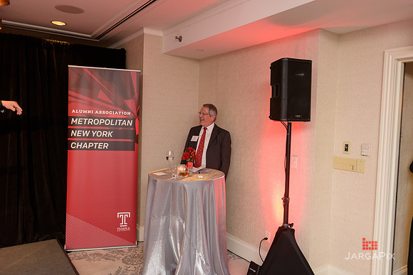 Temple_NYC_Alumni_Holiday_Reception_2015-098