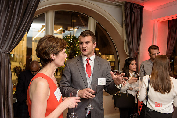 Temple_NYC_Alumni_Holiday_Reception_2015-087