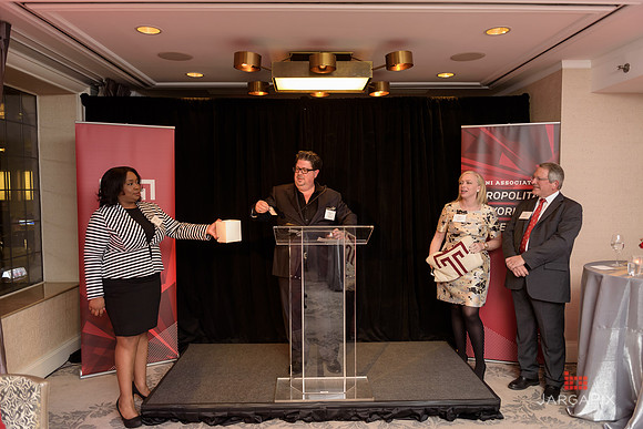 Temple_NYC_Alumni_Holiday_Reception_2015-143