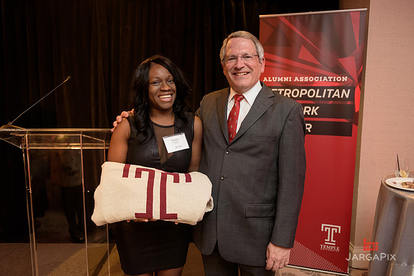 Temple_NYC_Alumni_Holiday_Reception_2015-149