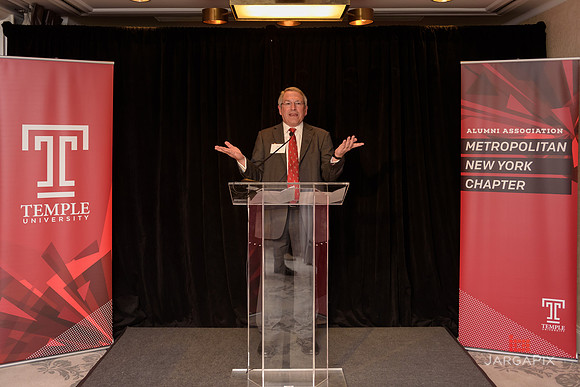 Temple_NYC_Alumni_Holiday_Reception_2015-108