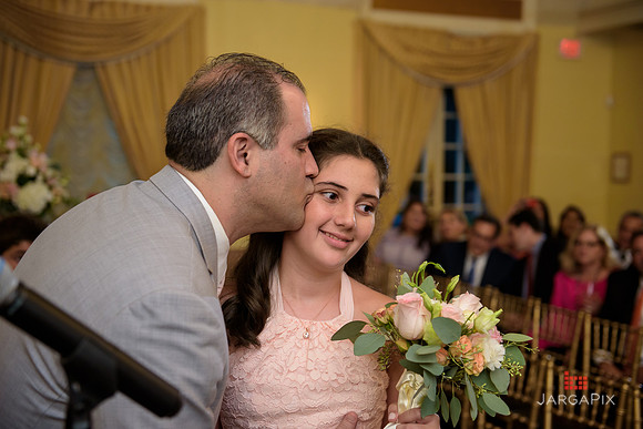 Alex_Nannette_Wedding_Preview-048