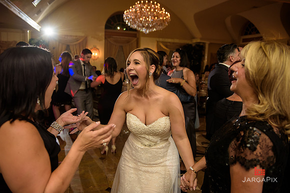 Alex_Nannette_Wedding_Preview-081