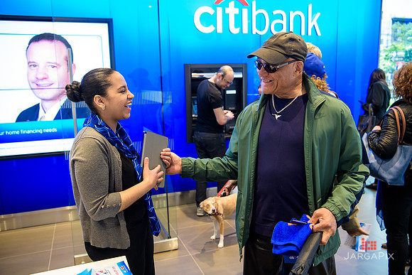 Soho_Exp_Citi_Williamsburg_Branch_metrocard_ACtivation_2017-356