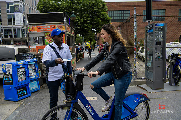 Soho_Exp_Citi_Williamsburg_Branch_metrocard_ACtivation_2017-016