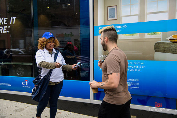 Soho_Exp_Citi_Williamsburg_Branch_metrocard_ACtivation_2017-137