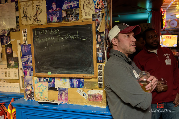 Temple_NYC_Alumni_Dukes_Gamewatch_2-19-2015-089