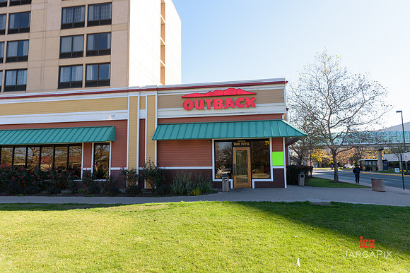Outback_Steakhouse_SES_Branding-009