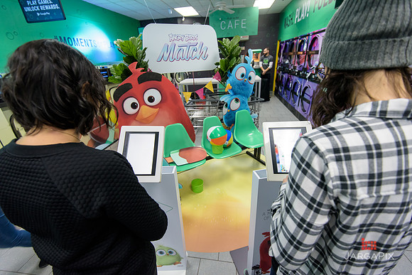 Soho_Exp_Google_Play_Fresh_Laundry-142