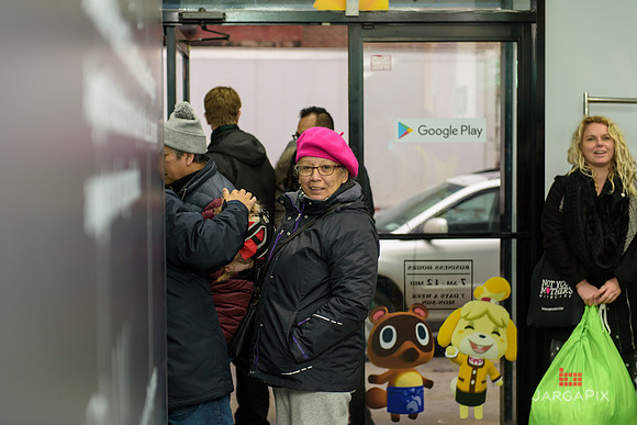 Soho_Exp_Google_Play_Fresh_Laundry-241