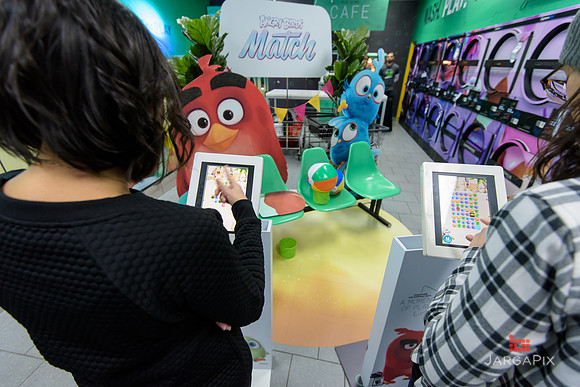 Soho_Exp_Google_Play_Fresh_Laundry-144