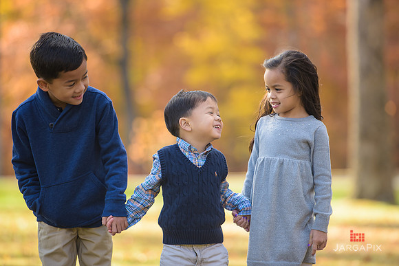 Ferdinand_Family_Session_Fall_2016-015