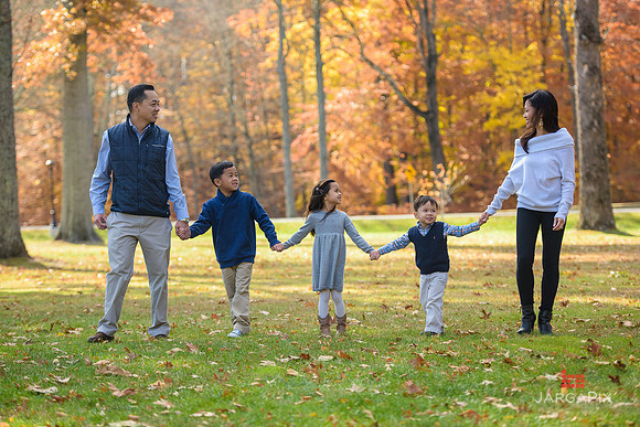 Ferdinand_Family_Session_Fall_2016-036