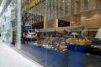 Soho_Exp_Citi_666_Window_Installation_10-19-2015-004