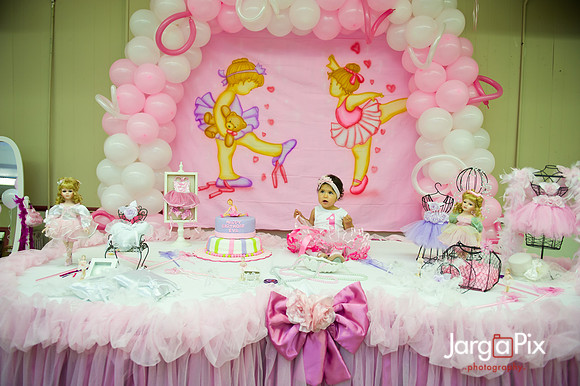 Ava_Adriel_Birthday_2011-094