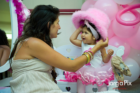 Ava_Adriel_Birthday_2011-156
