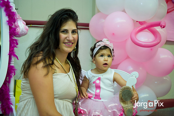 Ava_Adriel_Birthday_2011-161