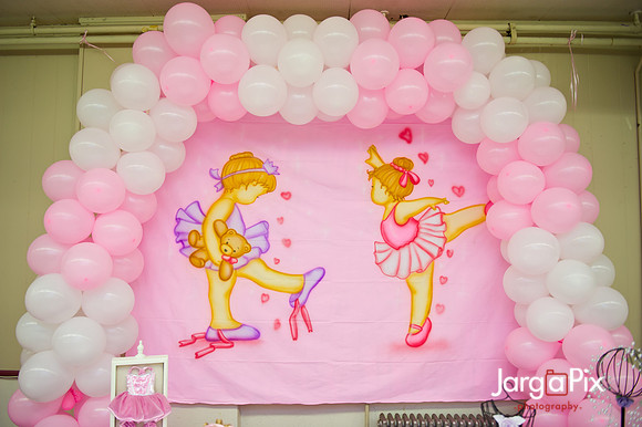 Ava_Adriel_Birthday_2011-002