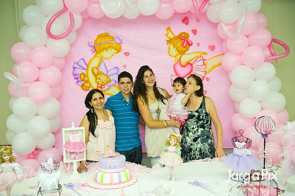 Ava_Adriel_Birthday_2011-301