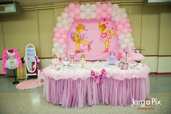 Ava_Adriel_Birthday_2011-001