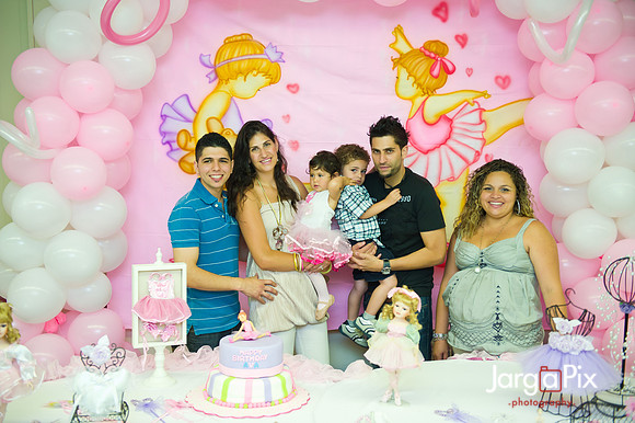 Ava_Adriel_Birthday_2011-305