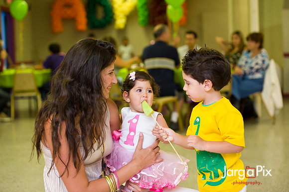 Ava_Adriel_Birthday_2011-202