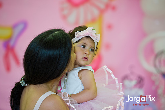 Ava_Adriel_Birthday_2011-122