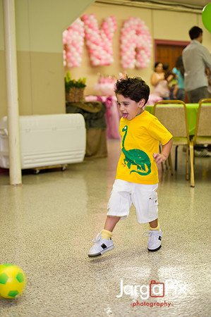 Ava_Adriel_Birthday_2011-244