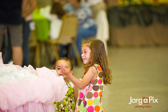 Ava_Adriel_Birthday_2011-256
