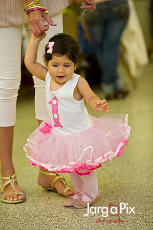 Ava_Adriel_Birthday_2011-214