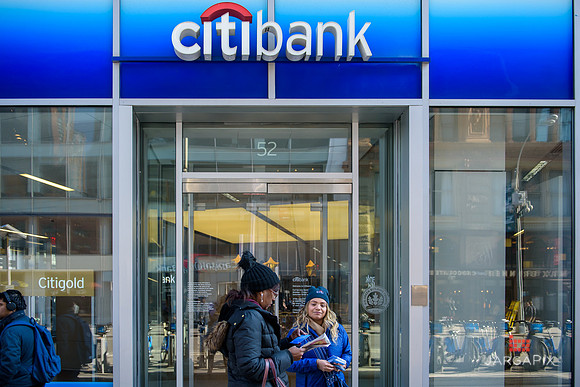 Soho_Citi_MONYC_Metro_Card_Fall_2016-019