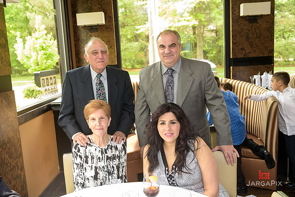 Luke_Senatore_Communion-181