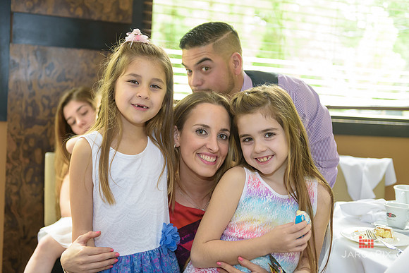 Luke_Senatore_Communion-282